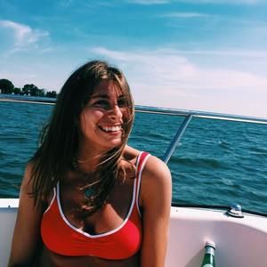 Meet your Posher, Maddy